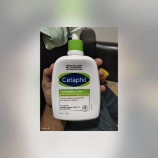 Cetaphil Moisturing Lotion 250 Ml