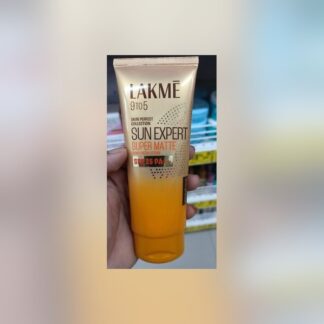 Lakme Peachmilk