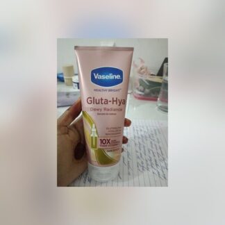 Vaseline Gluta Hya 70Ml