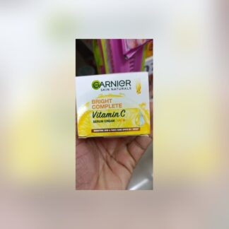 Garnier Bright Complete Vitamin C